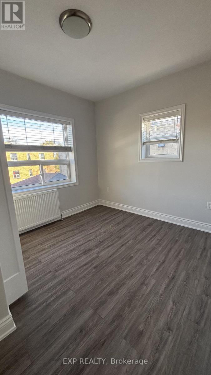 3 - 3289 Lakeshore Boulevard W, Toronto, Ontario  M8W 1M8 - Photo 17 - W13070040