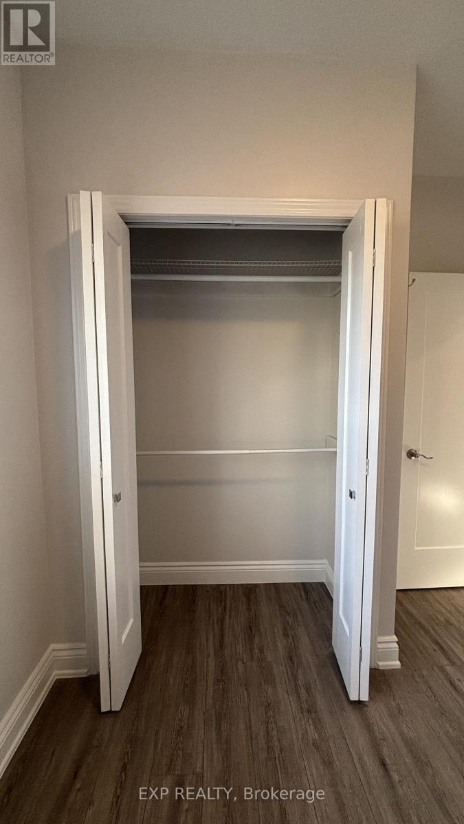 3 - 3289 Lakeshore Boulevard W, Toronto, Ontario  M8W 1M8 - Photo 15 - W13070040