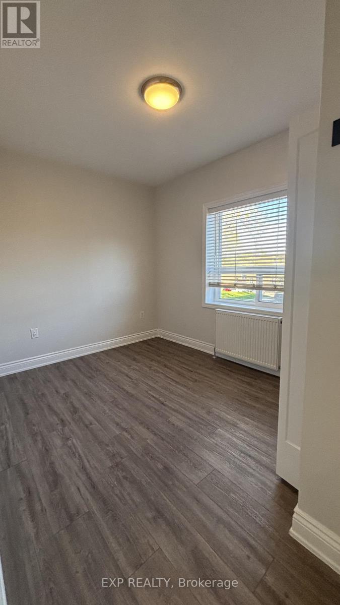 3 - 3289 Lakeshore Boulevard W, Toronto, Ontario  M8W 1M8 - Photo 12 - W13070040