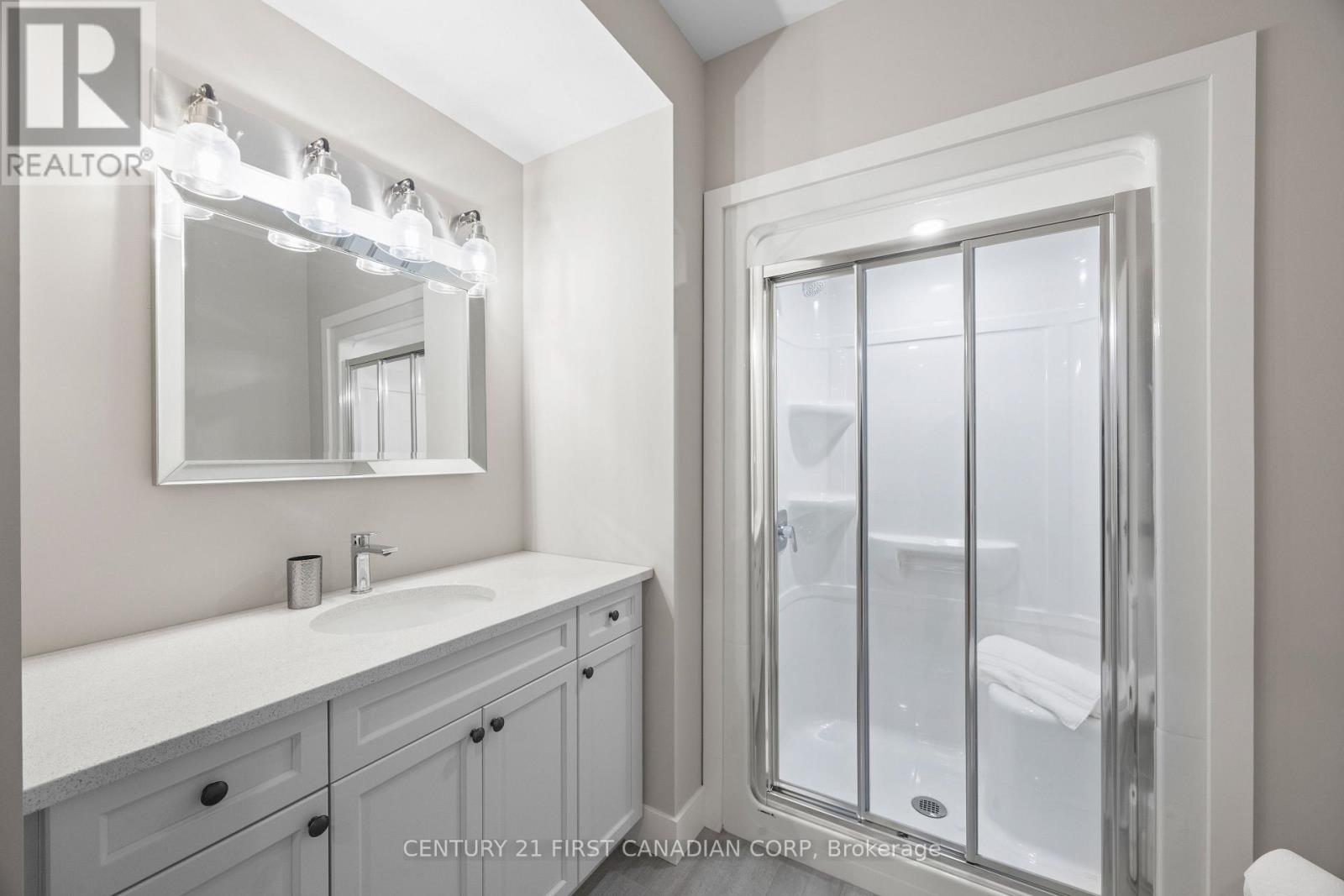 65 Deerfield Road, Lambton Shores, Ontario  N0M 1T0 - Photo 26 - X13116888