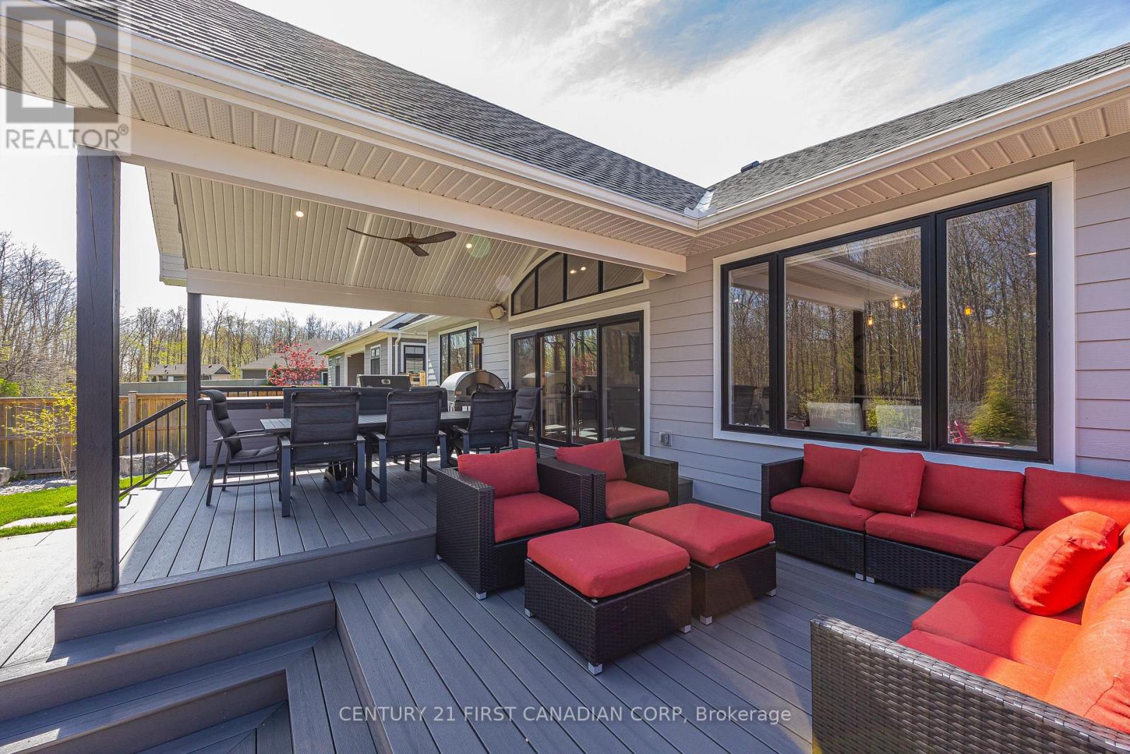 65 Deerfield Road, Lambton Shores, Ontario  N0M 1T0 - Photo 36 - X13116888