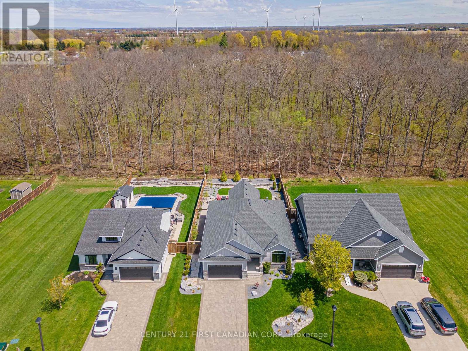 65 Deerfield Road, Lambton Shores, Ontario  N0M 1T0 - Photo 42 - X13116888