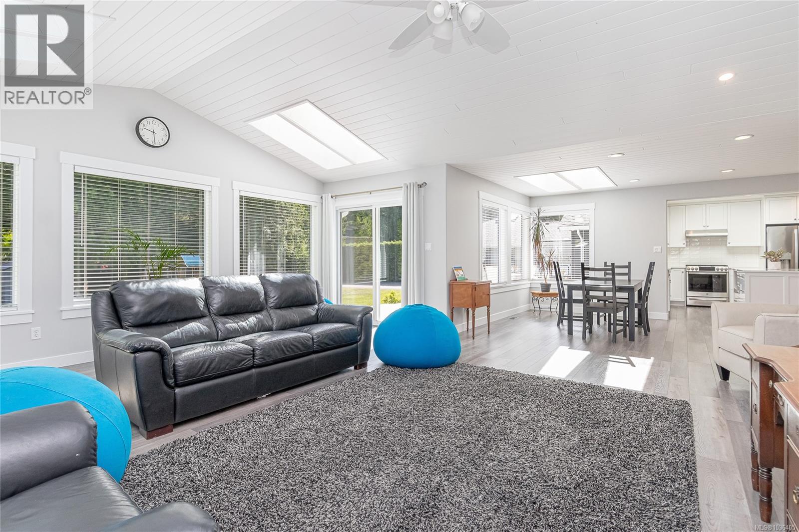 967 Woodpecker Pl, Parksville, British Columbia  V9P 1T1 - Photo 17 - 1036405