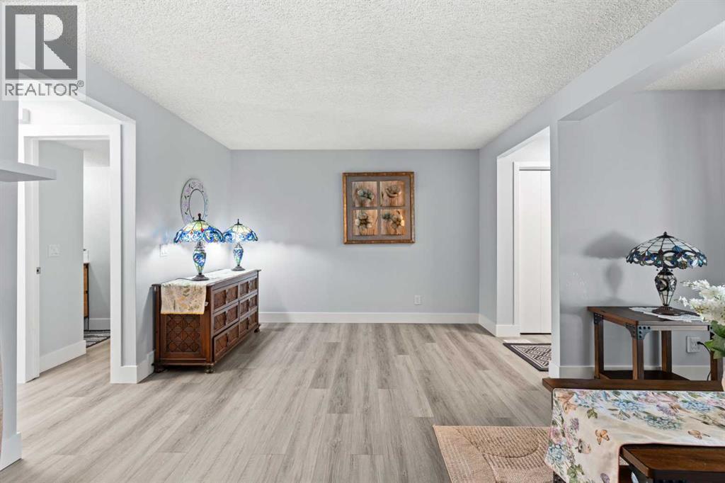 15, 6103 Madigan Drive Ne, Calgary, Alberta  T2A 5K9 - Photo 6 - A2308146