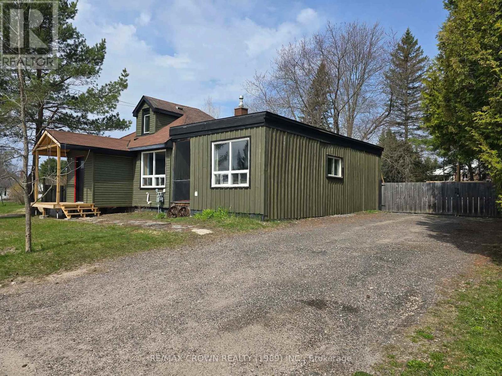 156 Main Street, Sundridge, Ontario  P0A 1Z0 - Photo 29 - X12770964
