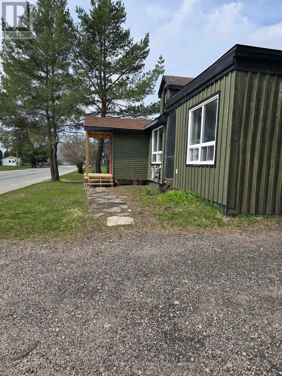 156 Main Street, Sundridge, Ontario  P0A 1Z0 - Photo 4 - X12770964