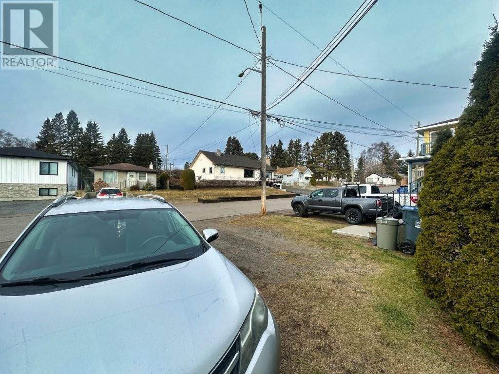 221 & 223 Bruce Street, Thunder Bay, Ontario  P7A 5W8 - Photo 3 - TB253587