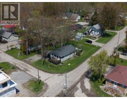 21 FERRIS STREET, Norfolk, Ontario