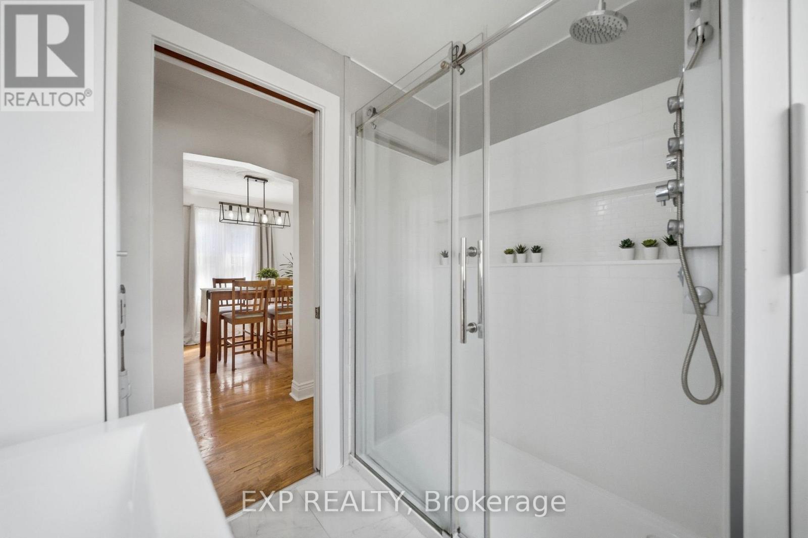 280 East 11th Street, Hamilton, Ontario  L9A 3T7 - Photo 14 - X13116530