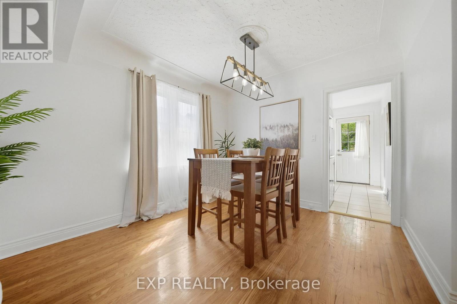 280 East 11th Street, Hamilton, Ontario  L9A 3T7 - Photo 8 - X13116530