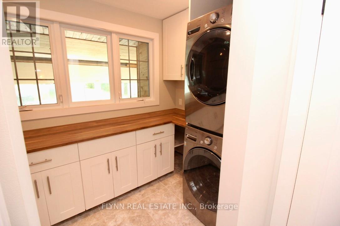 4636 Belfast Avenue, Niagara Falls, Ontario  L2H 1P3 - Photo 11 - X13116590