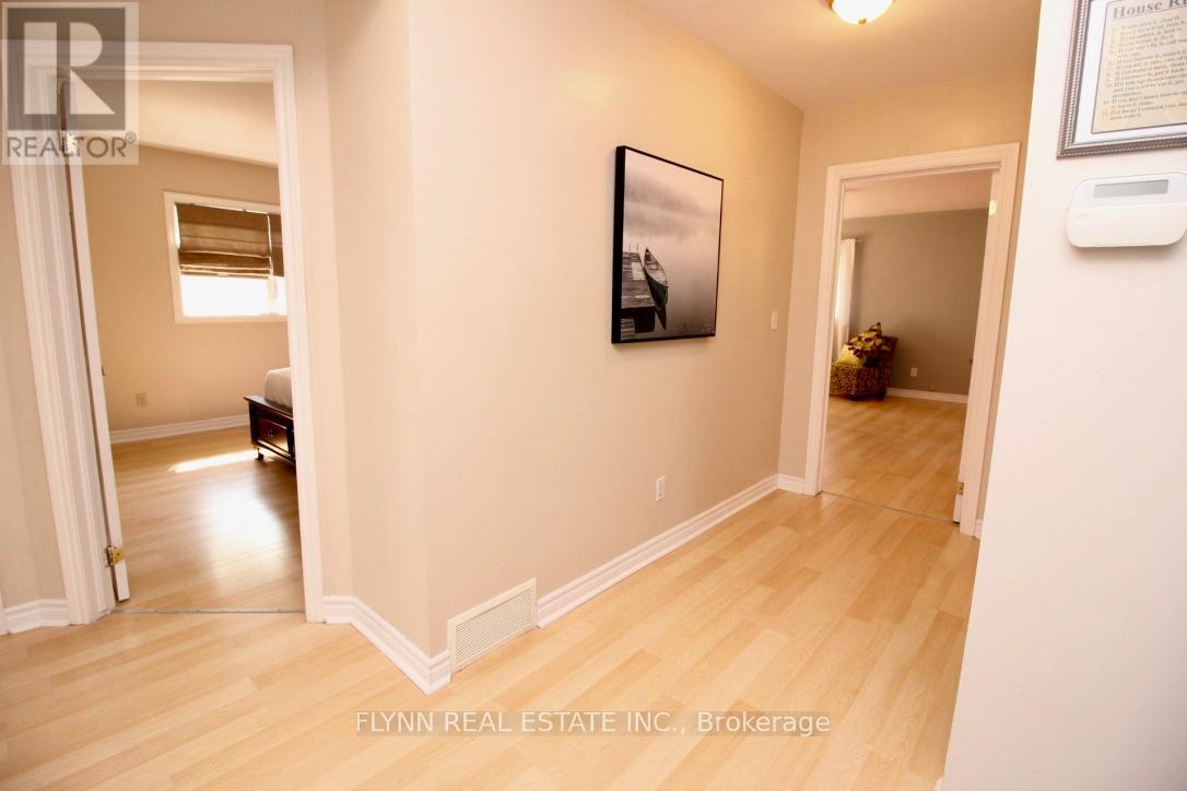 4636 Belfast Avenue, Niagara Falls, Ontario  L2H 1P3 - Photo 14 - X13116590