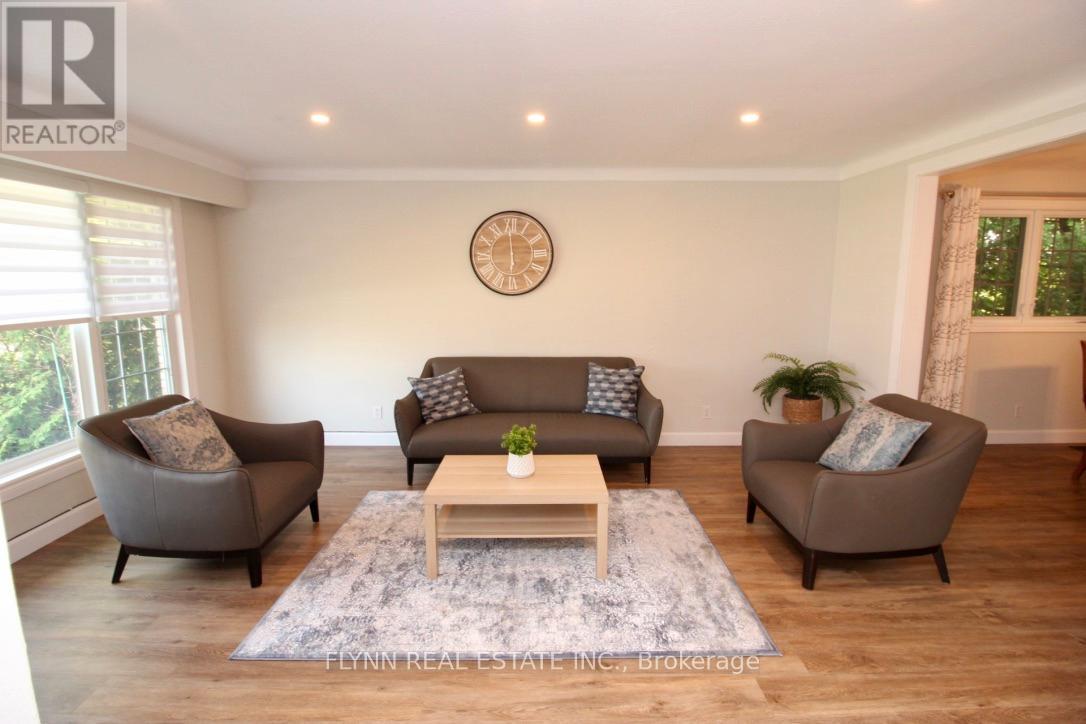 4636 Belfast Avenue, Niagara Falls, Ontario  L2H 1P3 - Photo 2 - X13116590