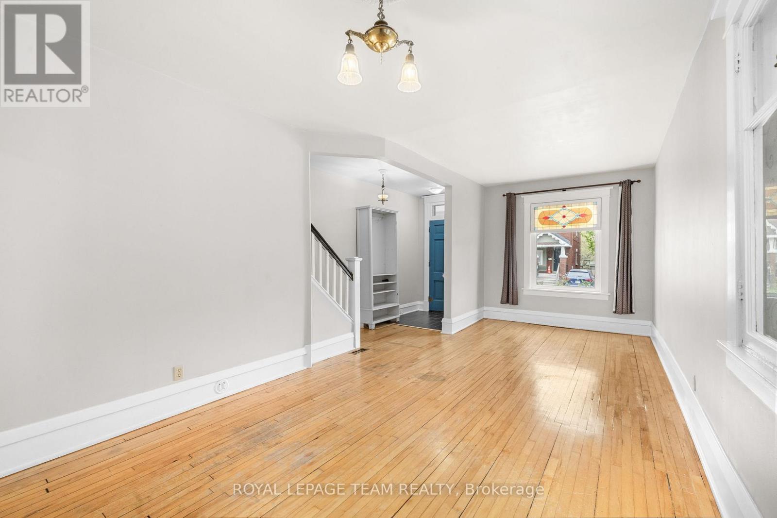 183 Goulburn Avenue, Ottawa, Ontario K1N 8E3 - Photo 12 - X13116980