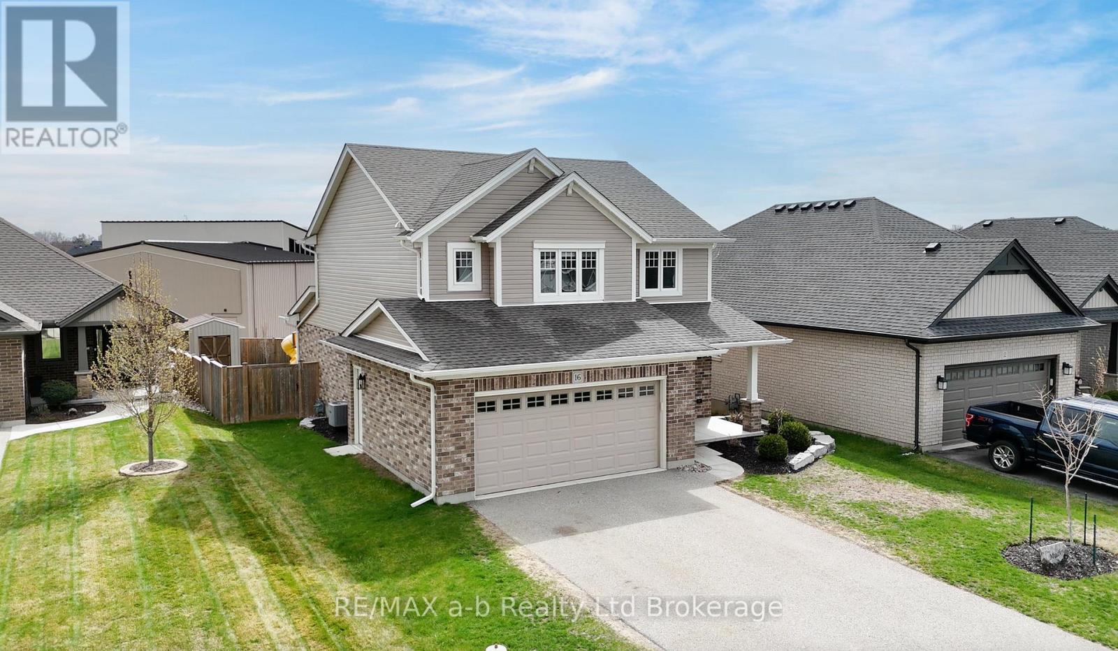16 Nancy Court, Tillsonburg, Ontario  N4G 4G8 - Photo 3 - X13116700