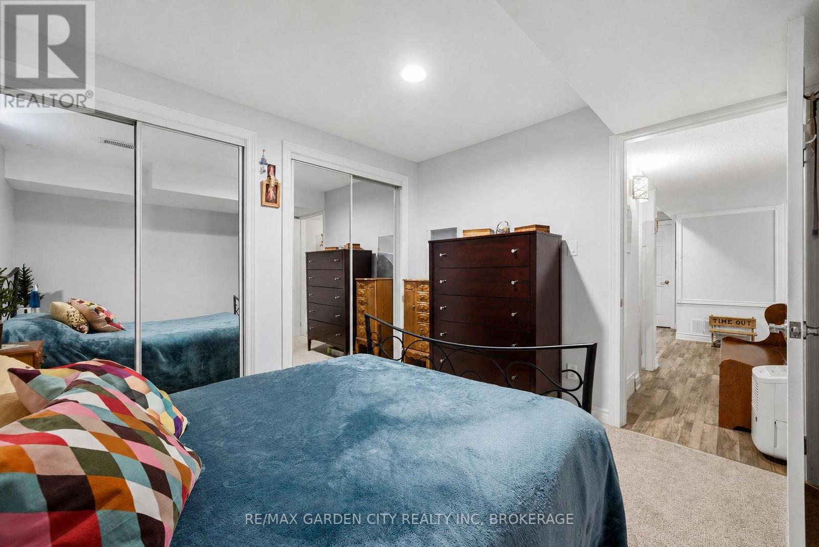 13 Third Avenue, St. Catharines (Grapeview), Ontario  L2W 1A8 - Photo 34 - X13116840