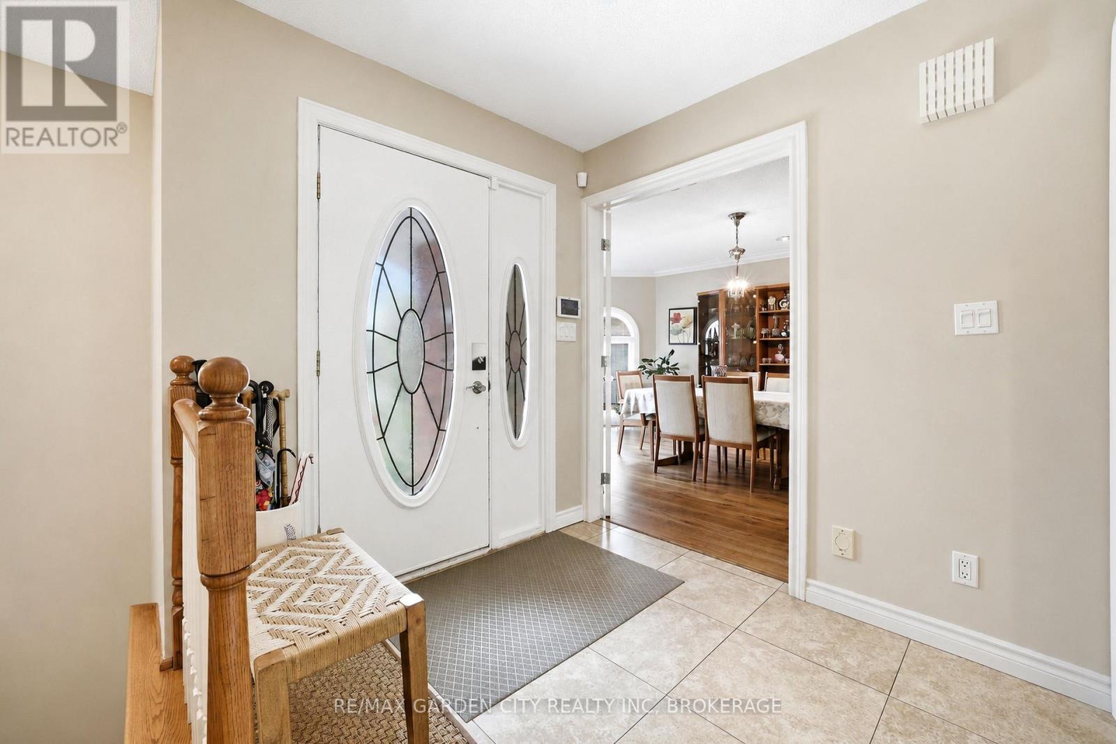 13 Third Avenue, St. Catharines, Ontario  L2W 1A8 - Photo 5 - X13116840