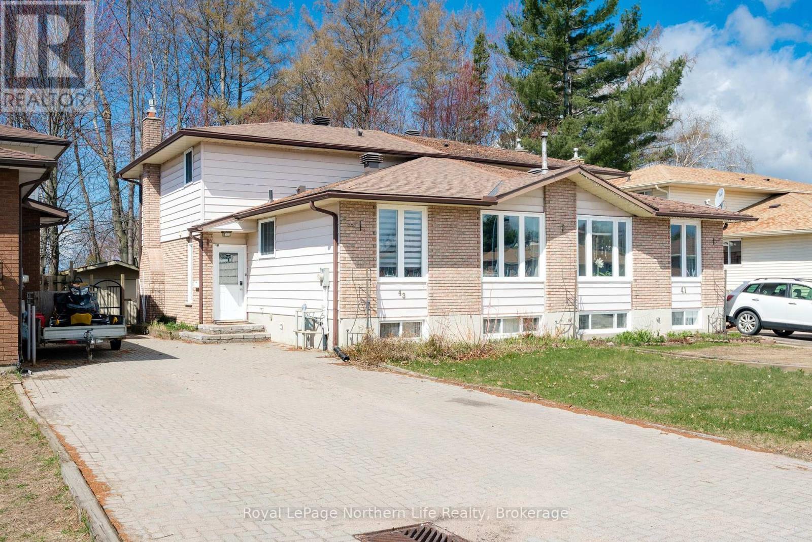 43 HARRIS DRIVE, North Bay, Ontario
