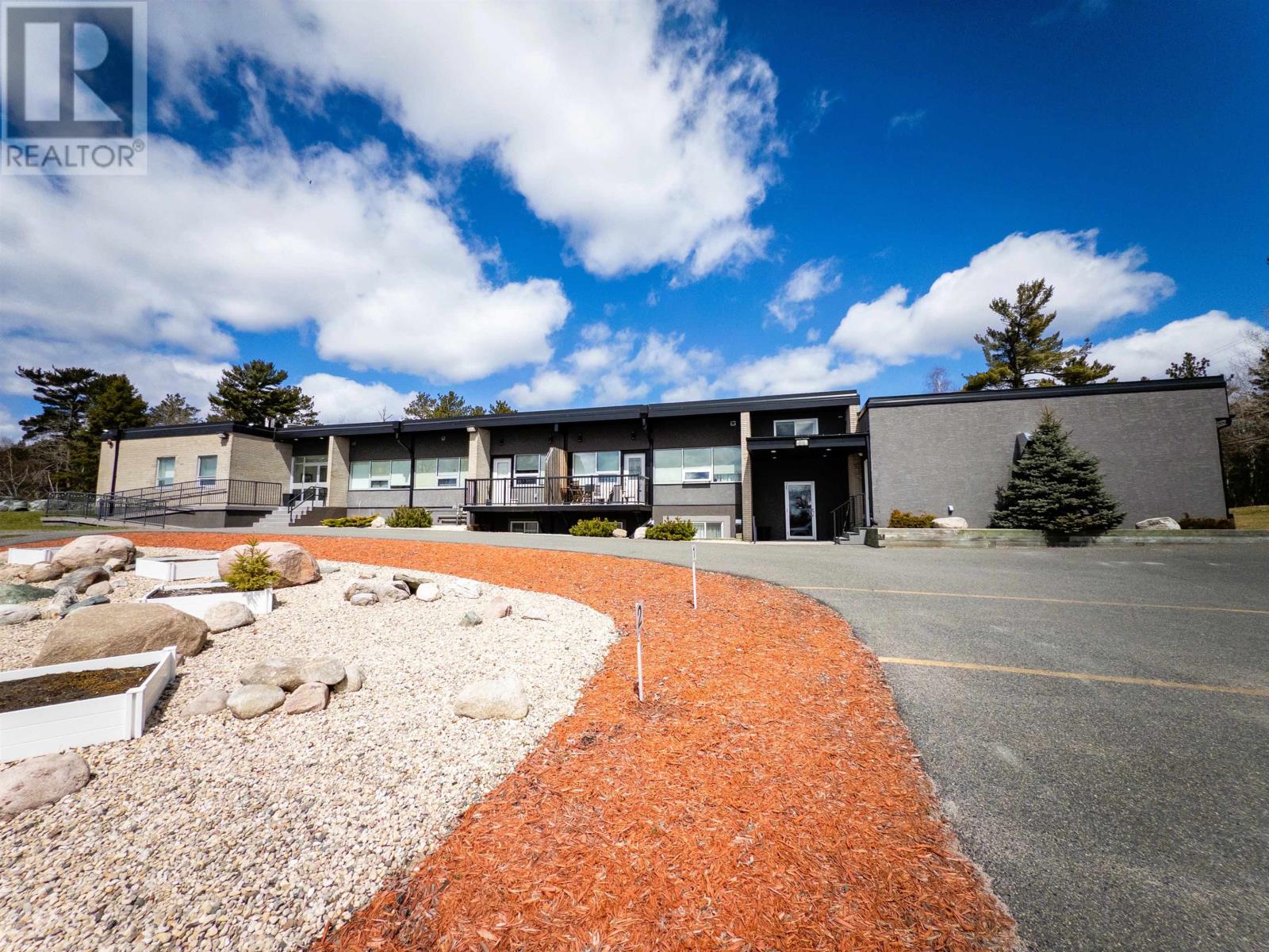 201 100 First Avenue West, Kenora, Ontario  P9N 3Z7 - Photo 1 - TB2601001