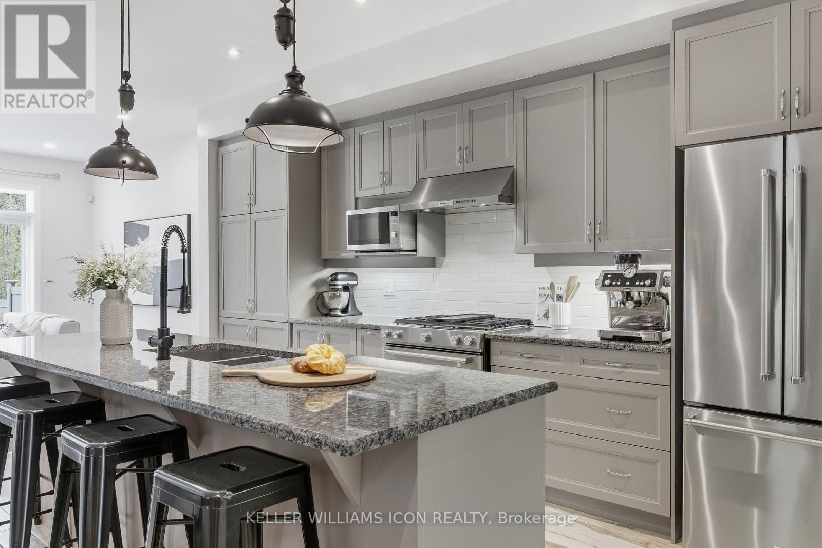 188 Larimar Circle, Ottawa, Ontario  K1X 0B6 - Photo 5 - X13105344
