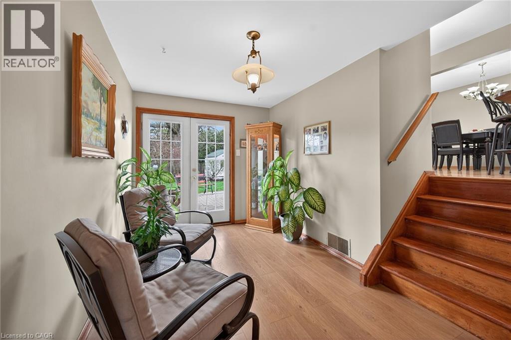 210 Columbia Drive, Hamilton, Ontario  L9C 3Y6 - Photo 30 - 40822775