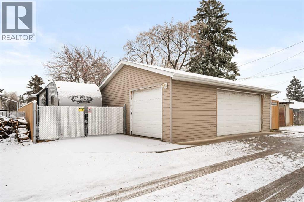 2219 41 Street SE, Calgary, Alberta  T2B 1C8 - Photo 19 - A2288693
