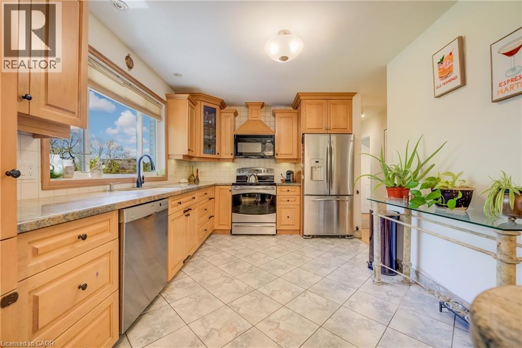 209 Willowdale Avenue, Waterloo, Ontario  N2J 3M2 - Photo 8 - 40829348