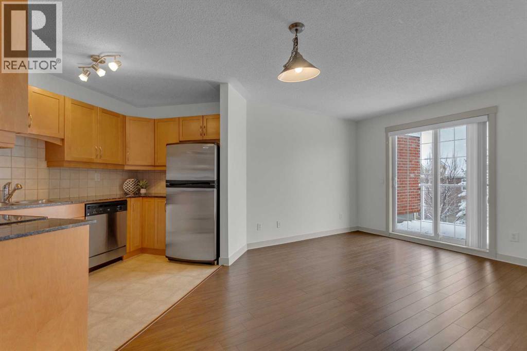 321, 2233 34 Avenue SW, Calgary, Alberta  T2T 6N2 - Photo 3 - A2297864