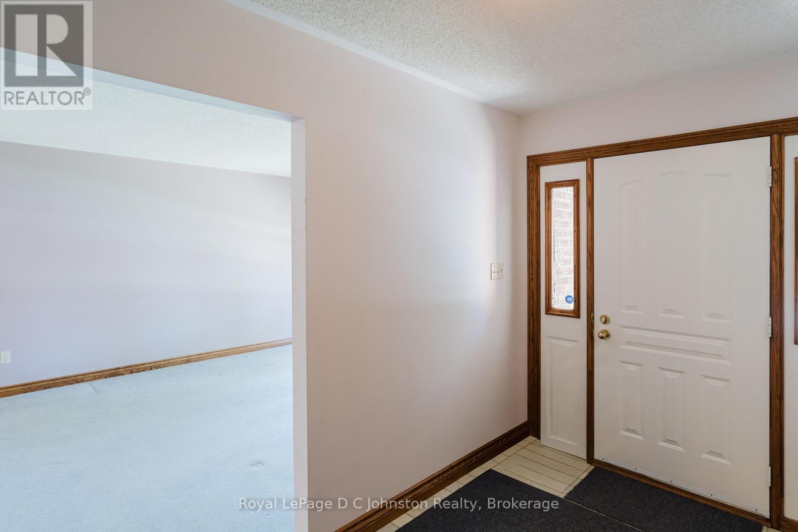278 Adelaide Street, Saugeen Shores, Ontario  N0H 2L0 - Photo 8 - X13116800