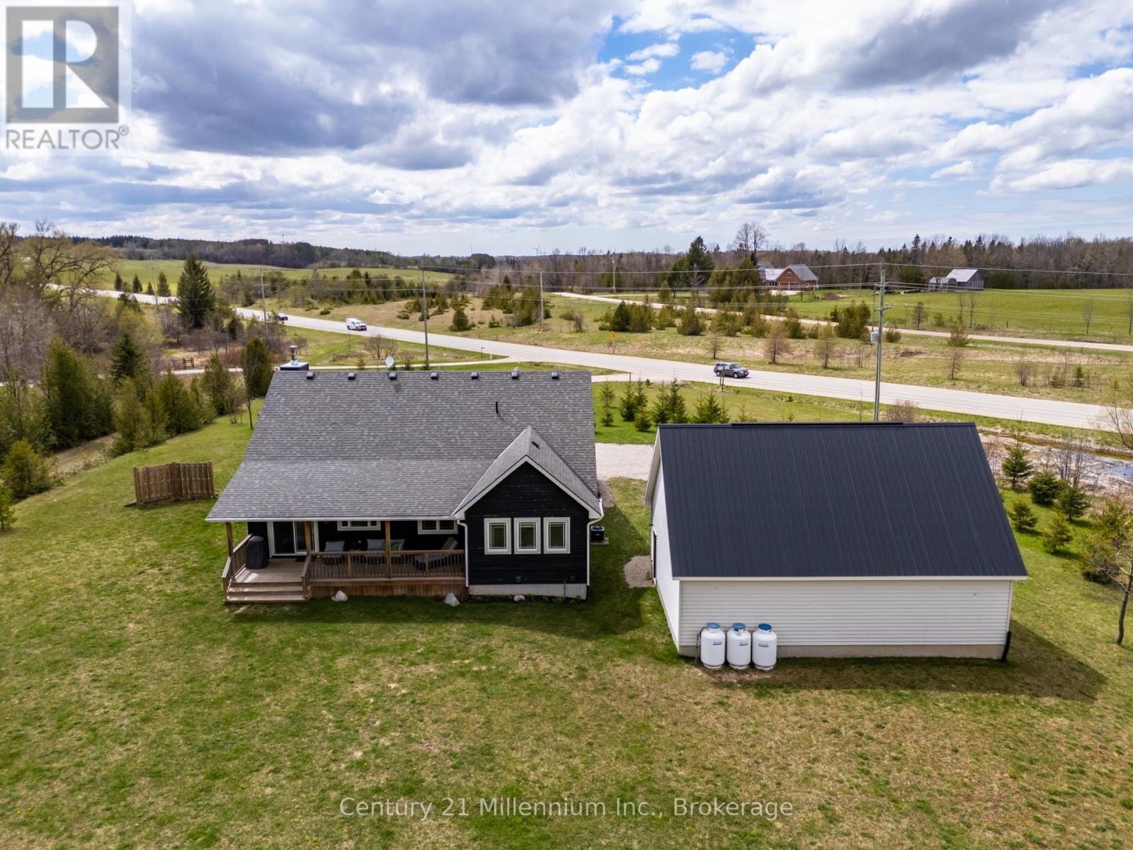405282 Grey Road 4, R.r.# 3, Grey Highlands, Ontario  N0C 1K0 - Photo 41 - X13116978