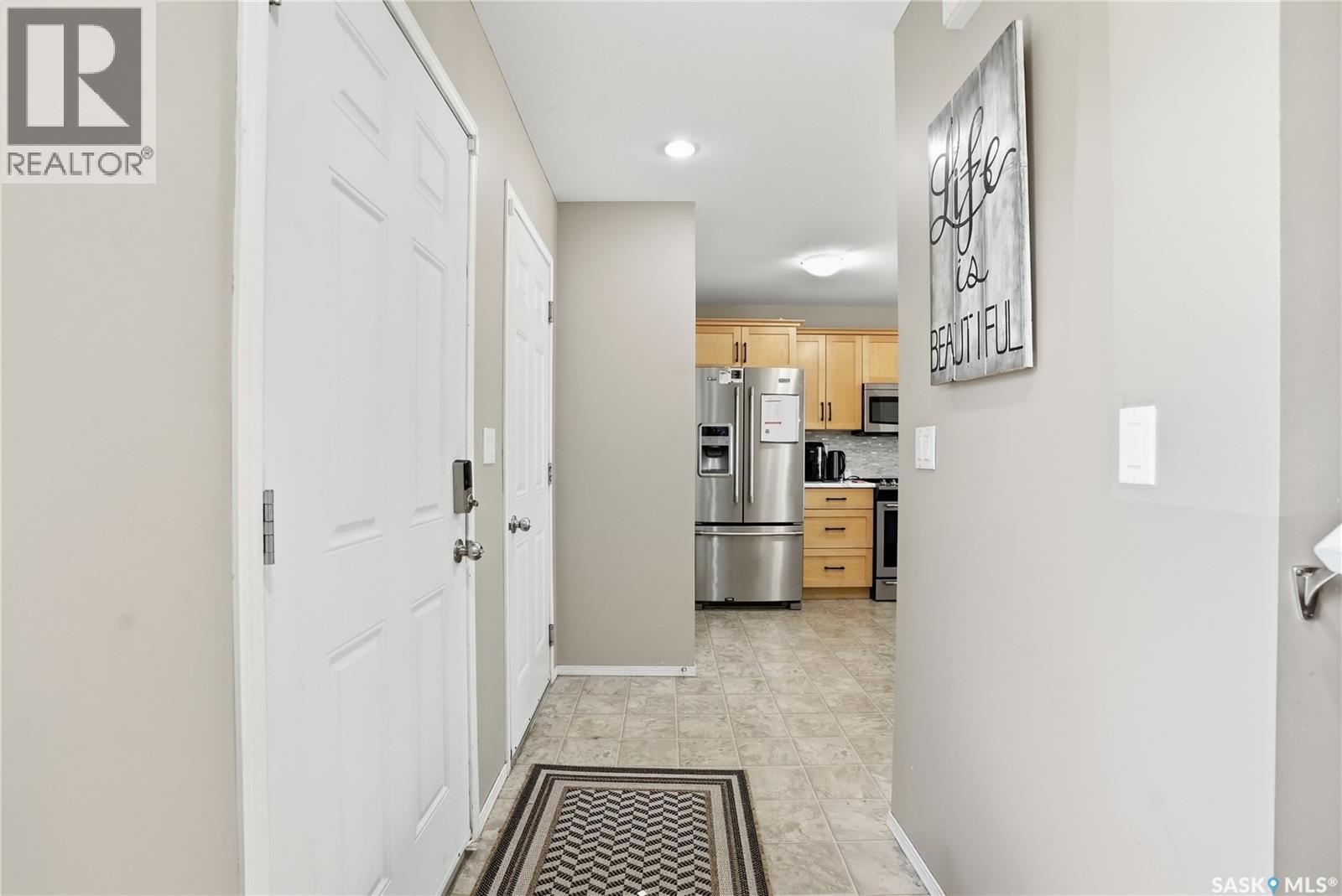 20 515 Centennial Drive, Warman, Saskatchewan  S0K 0A1 - Photo 4 - SK035701