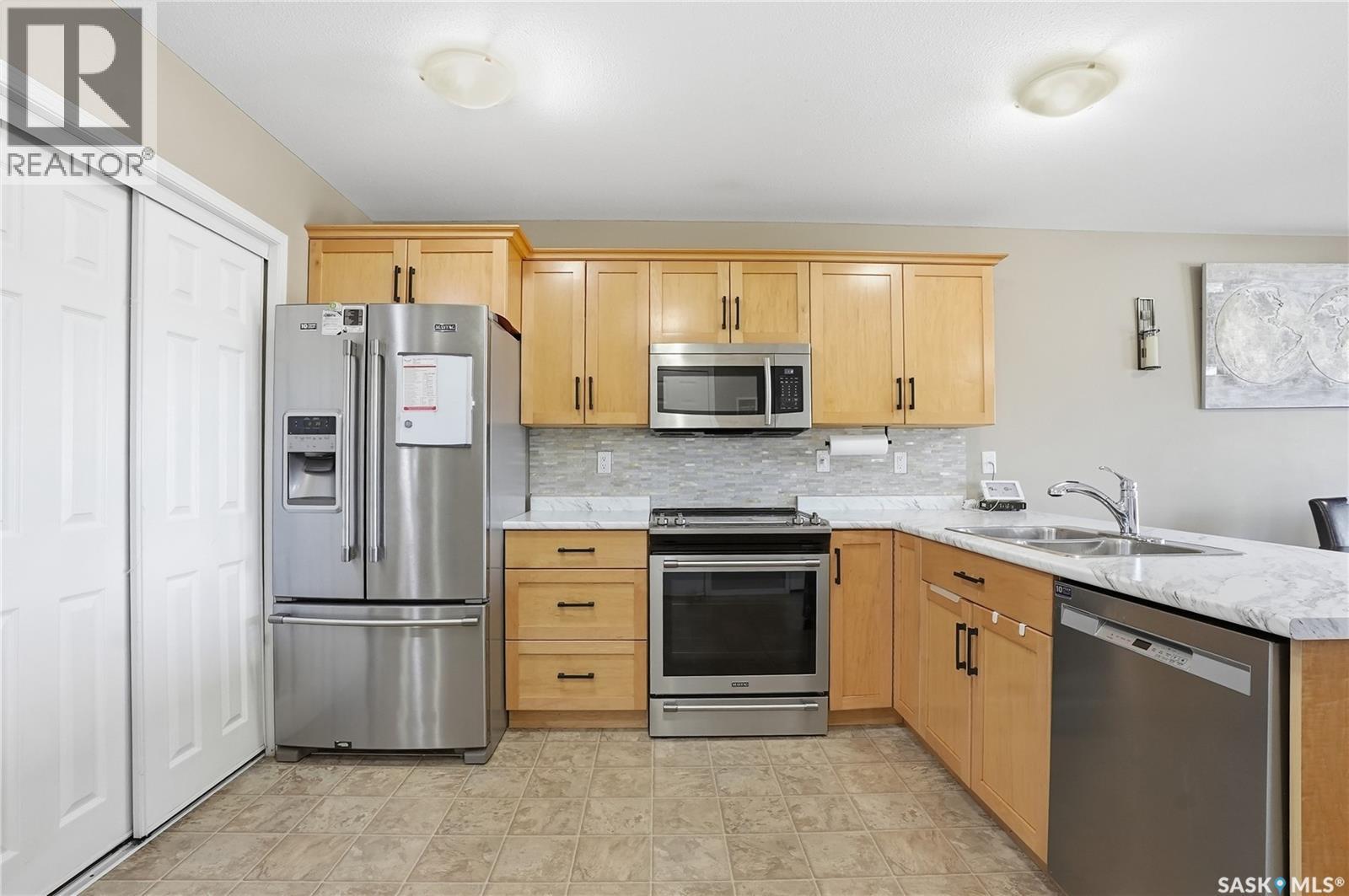 20 515 Centennial Drive, Warman, Saskatchewan  S0K 0A1 - Photo 7 - SK035701