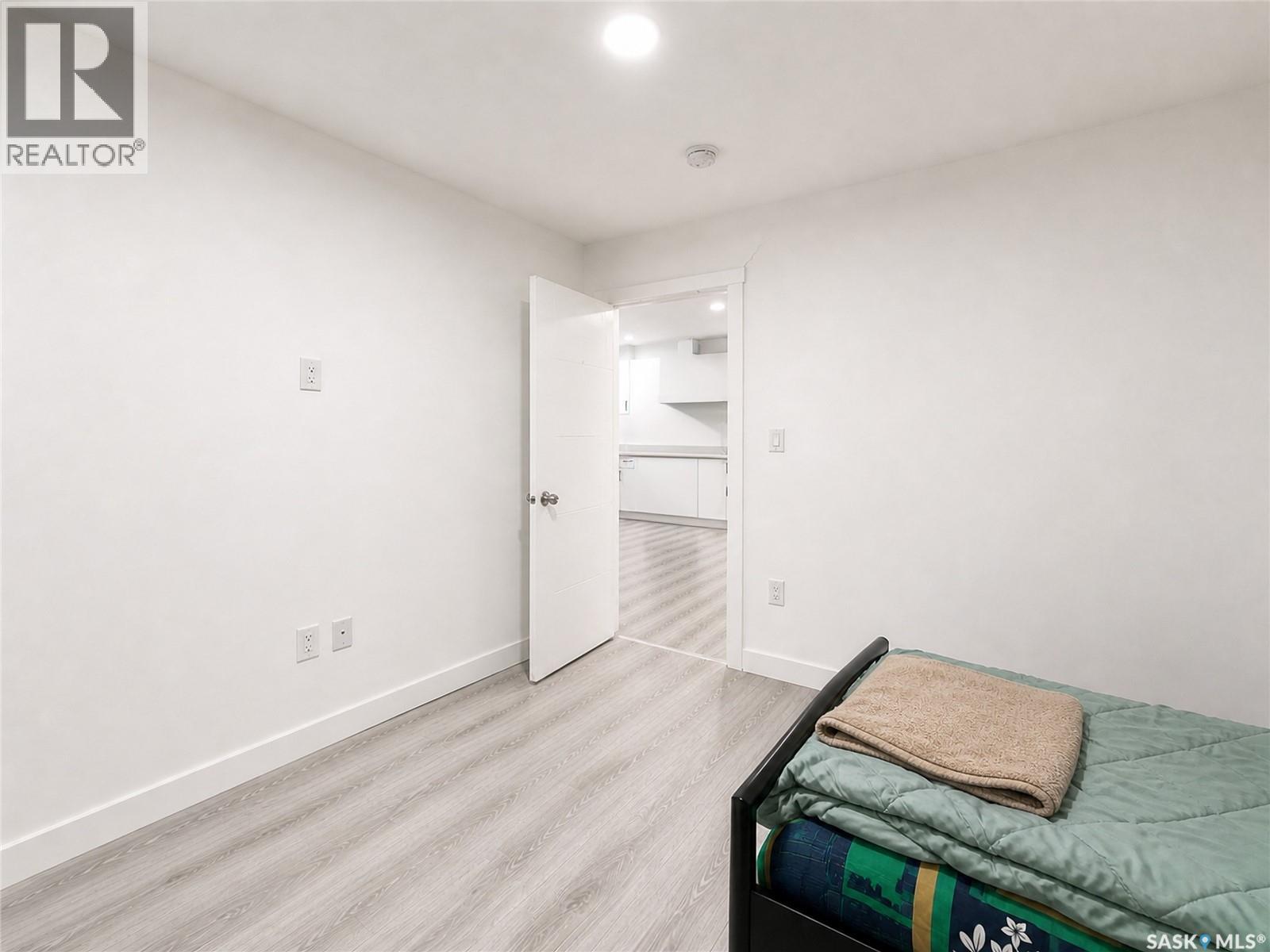 1739 Fleet Street, Regina, Saskatchewan  S4N 6B4 - Photo 35 - SK035652