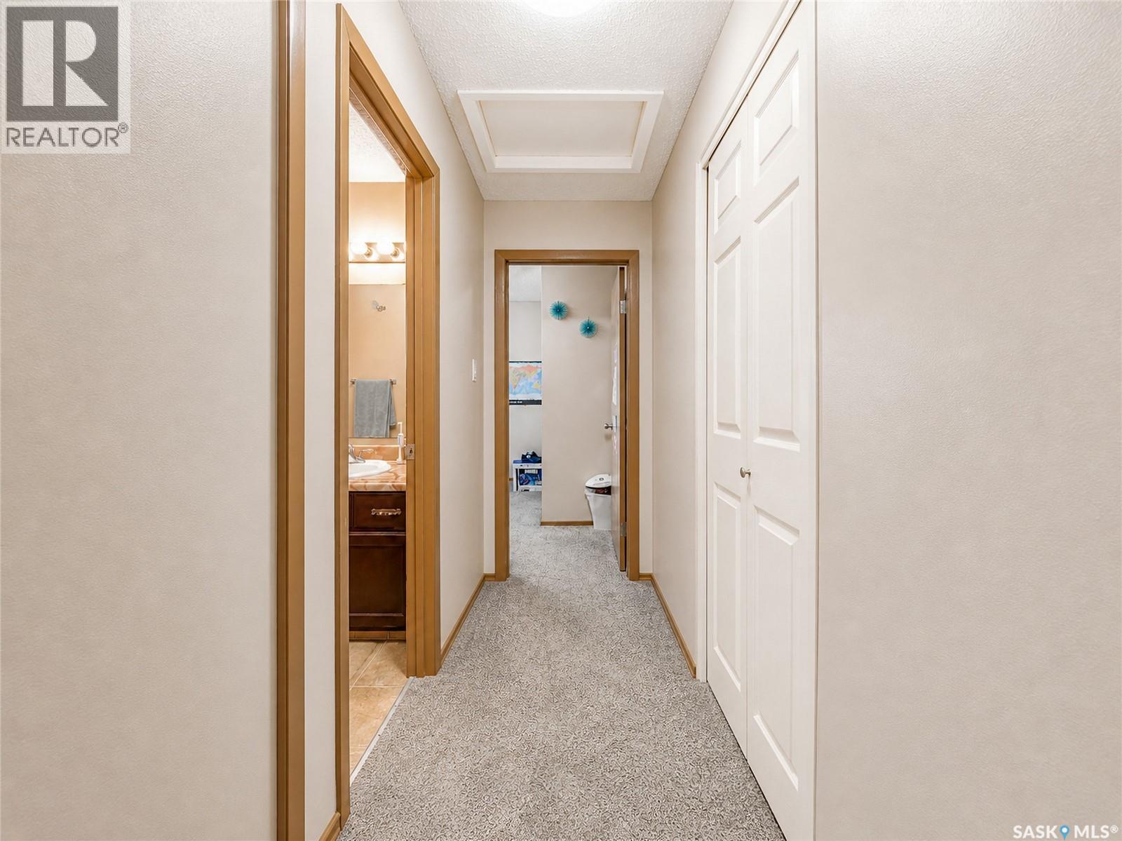 1739 Fleet Street, Regina, Saskatchewan  S4N 6B4 - Photo 9 - SK035652