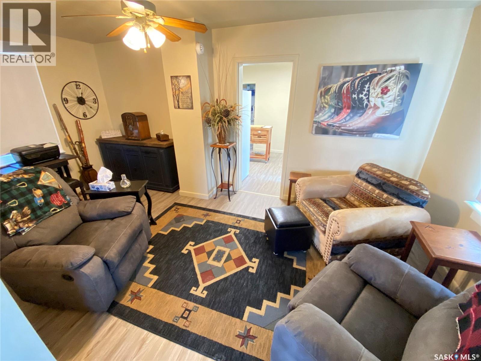 189 Seventh Avenue N, Yorkton, Saskatchewan  S3N 0X3 - Photo 5 - SK035614