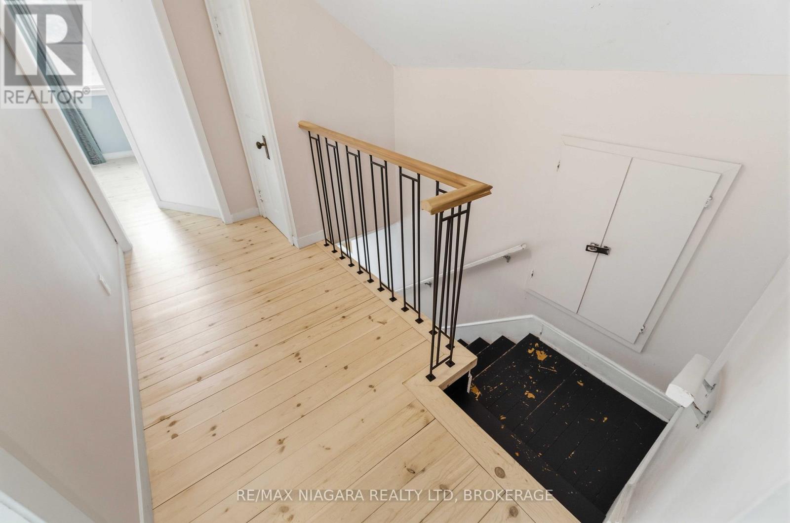 696 Lakeshore Road, Fort Erie, Ontario  L2A 1C1 - Photo 16 - X13099538