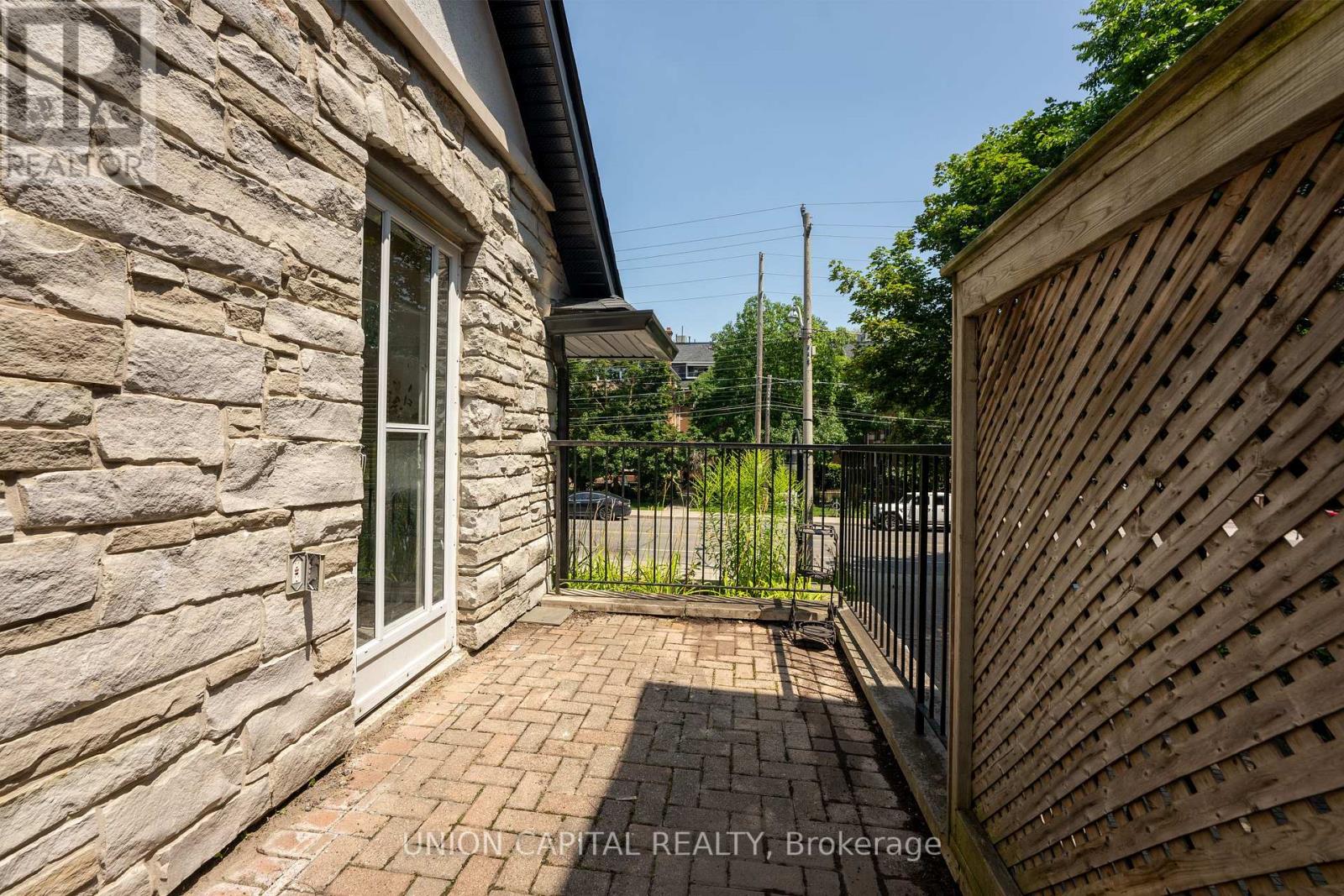 1 - 230 St. George Street, Toronto, Ontario  M5R 2N5 - Photo 8 - C13116790