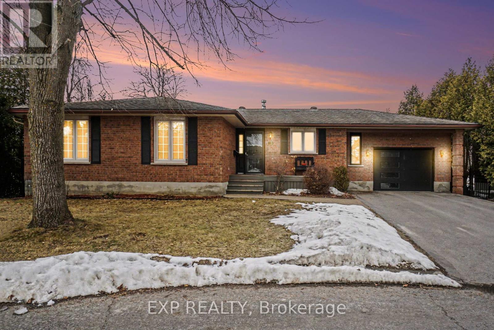 19 Jessie Drive, Perth, Ontario  K7H 3J8 - Photo 2 - X13025312