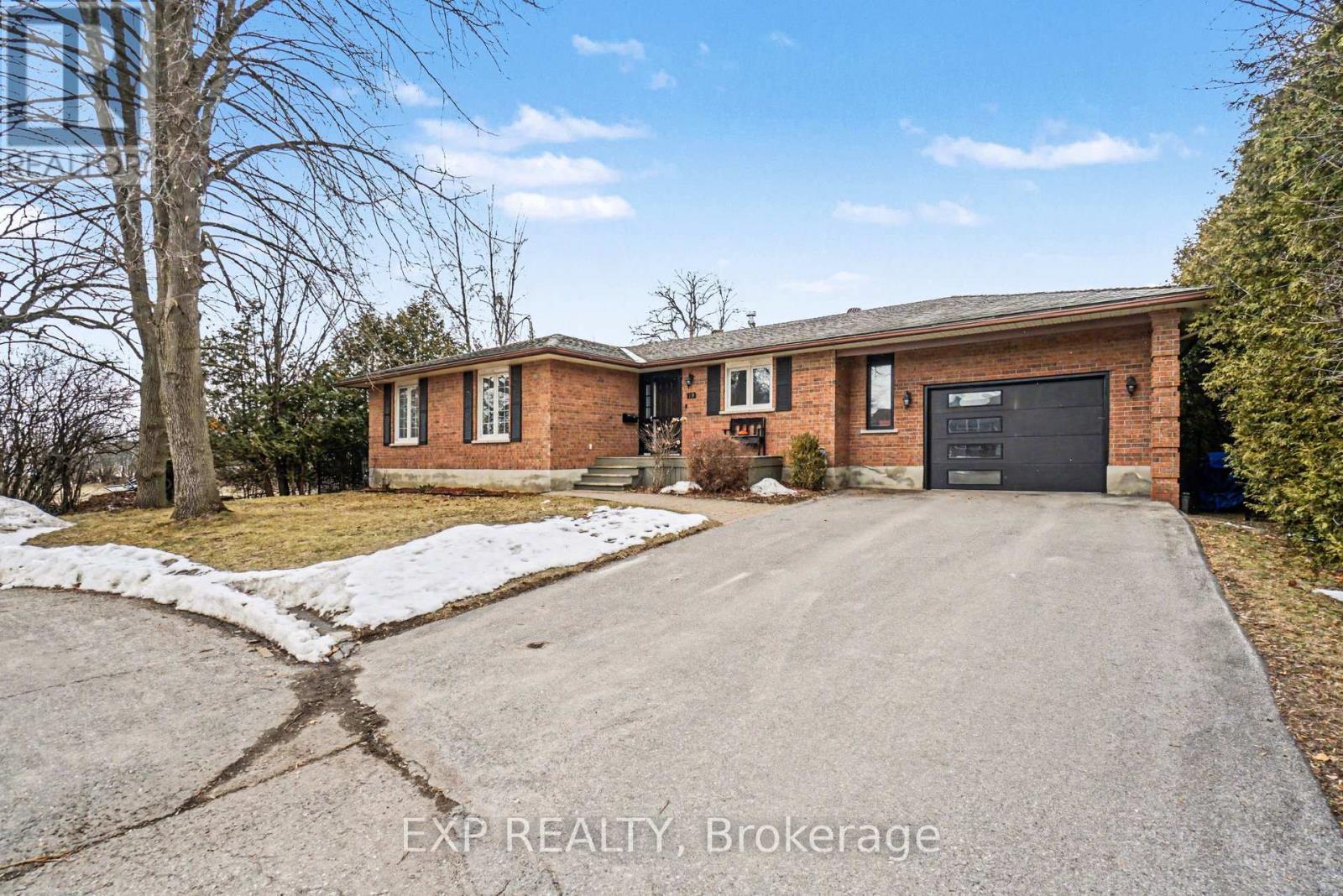 19 JESSIE DRIVE, Perth, Ontario