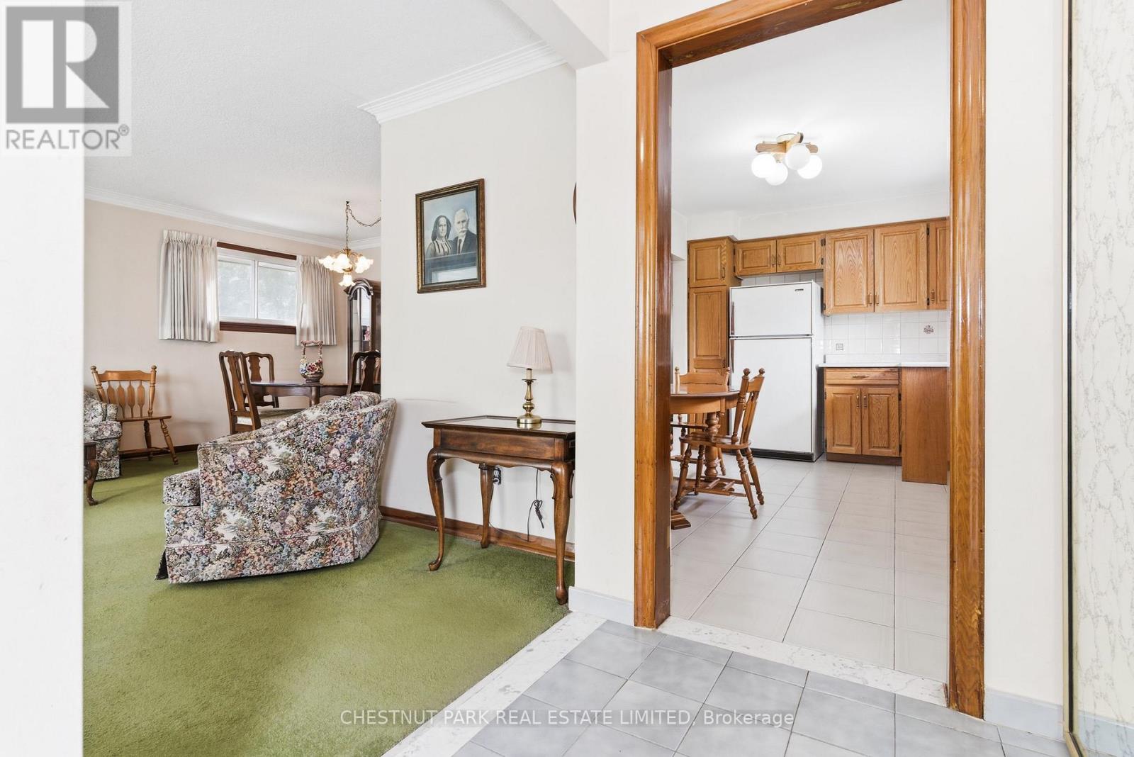 154 Sweeney Drive, Toronto, Ontario  M4A 1V2 - Photo 10 - C13116960