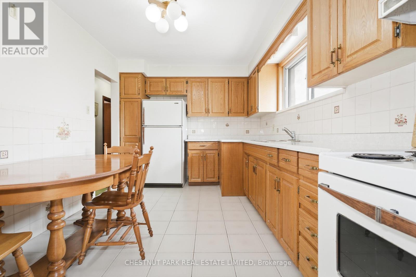 154 Sweeney Drive, Toronto, Ontario  M4A 1V2 - Photo 11 - C13116960