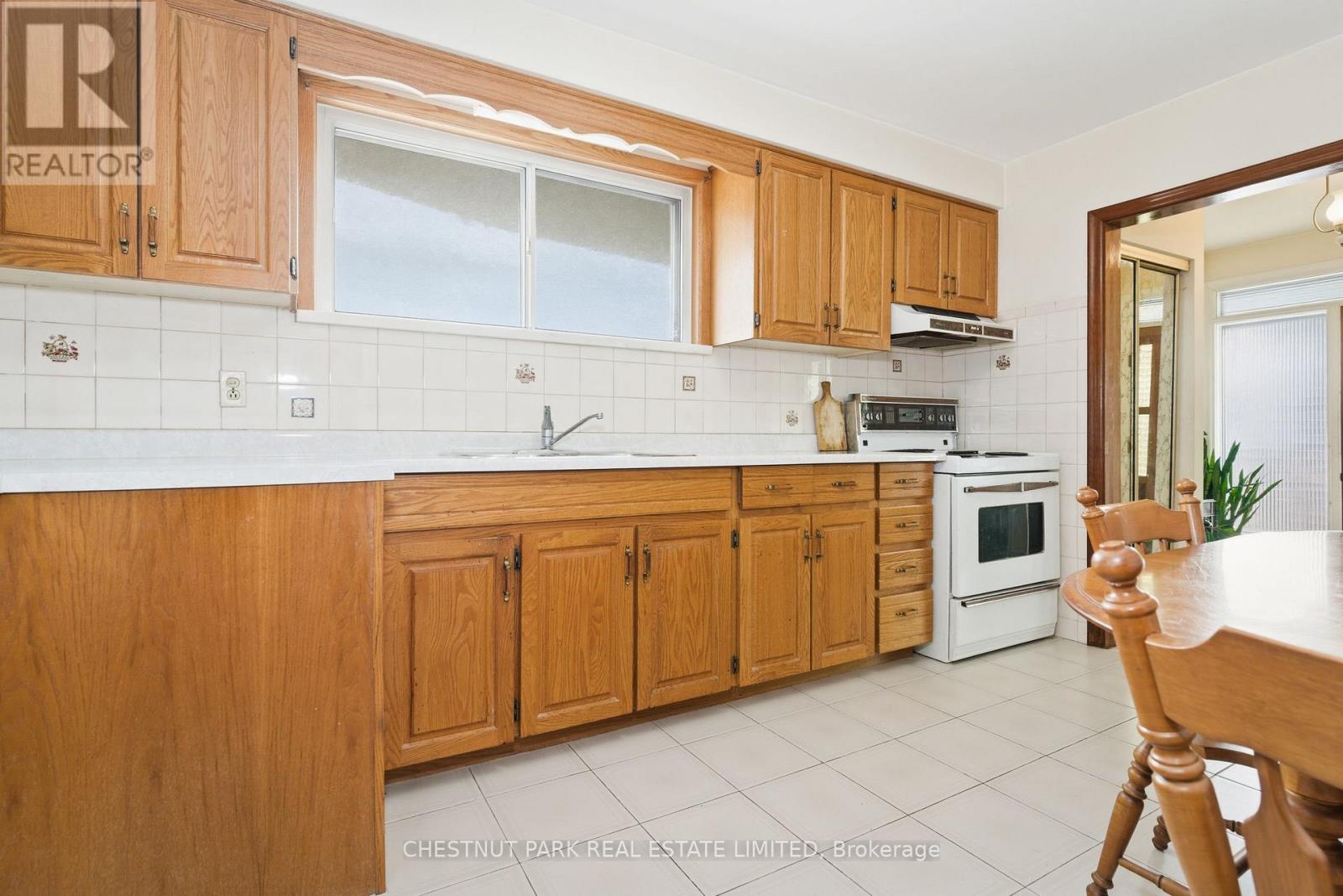 154 Sweeney Drive, Toronto, Ontario  M4A 1V2 - Photo 13 - C13116960