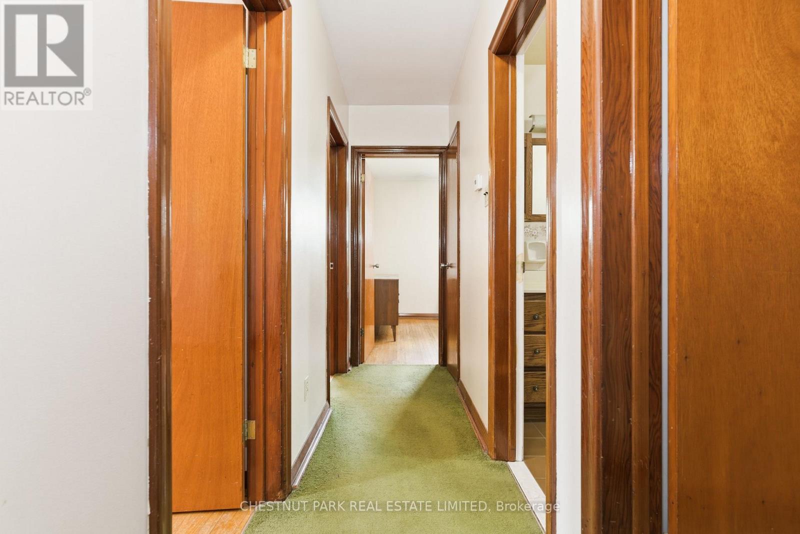 154 Sweeney Drive, Toronto, Ontario  M4A 1V2 - Photo 15 - C13116960