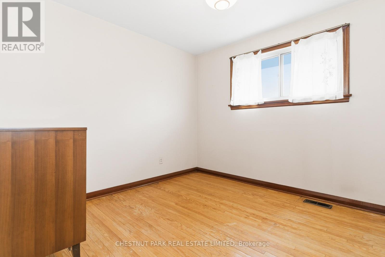 154 Sweeney Drive, Toronto, Ontario  M4A 1V2 - Photo 17 - C13116960