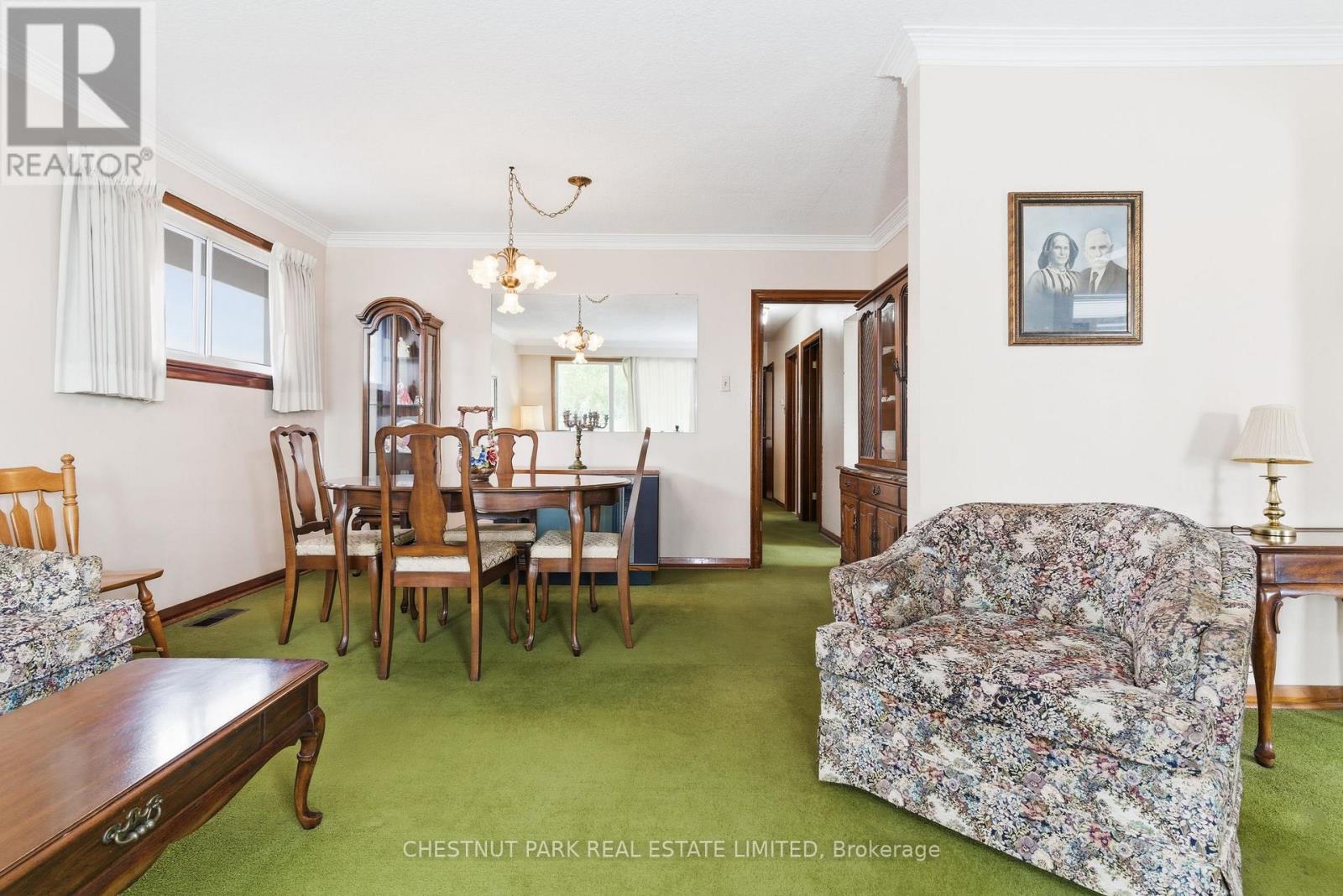 154 Sweeney Drive, Toronto, Ontario  M4A 1V2 - Photo 7 - C13116960