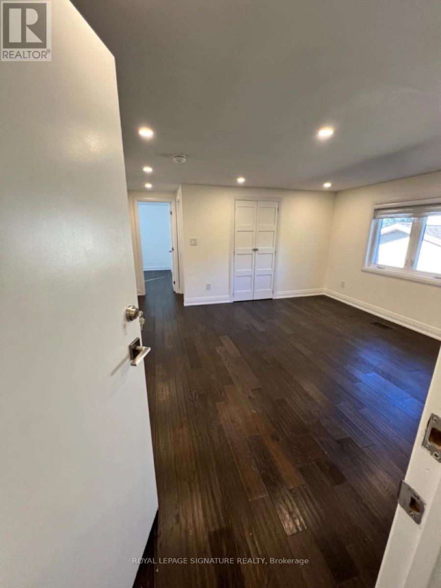UPPER - 55 CREEKWOOD DRIVE, Toronto, Ontario