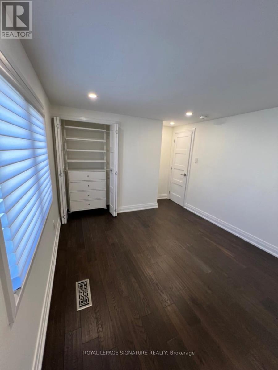 Upper - 55 Creekwood Drive, Toronto, Ontario  M1E 4L6 - Photo 8 - E13116640