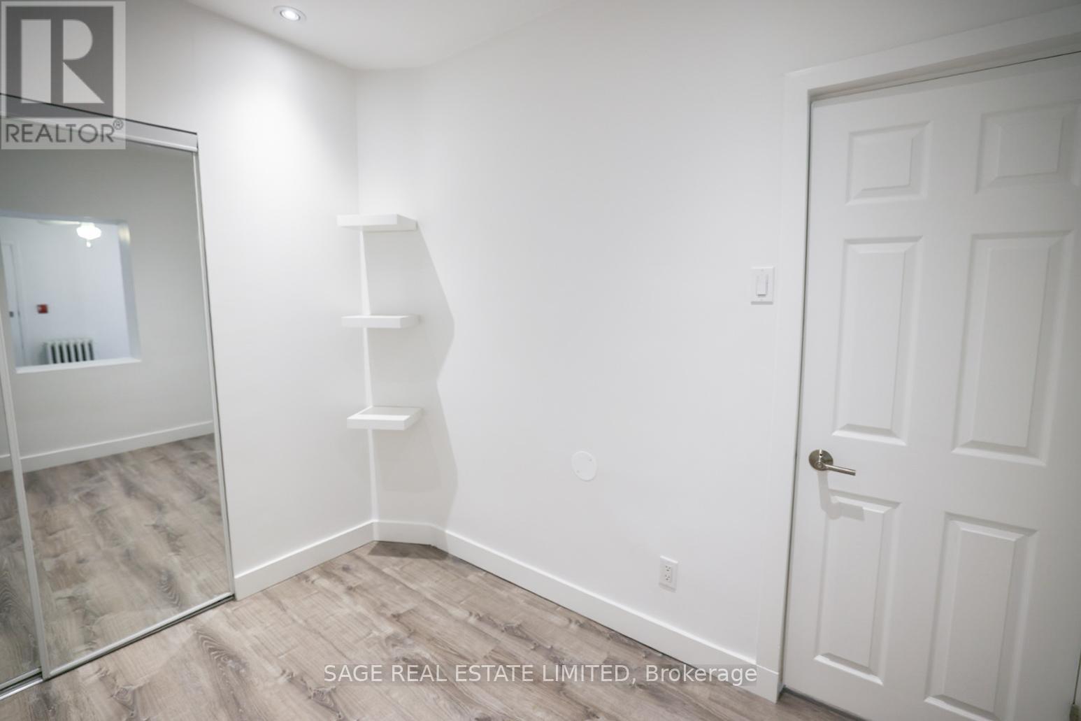 2 - 8 Brookmount Road, Toronto, Ontario  M4L 3N1 - Photo 12 - E13116644
