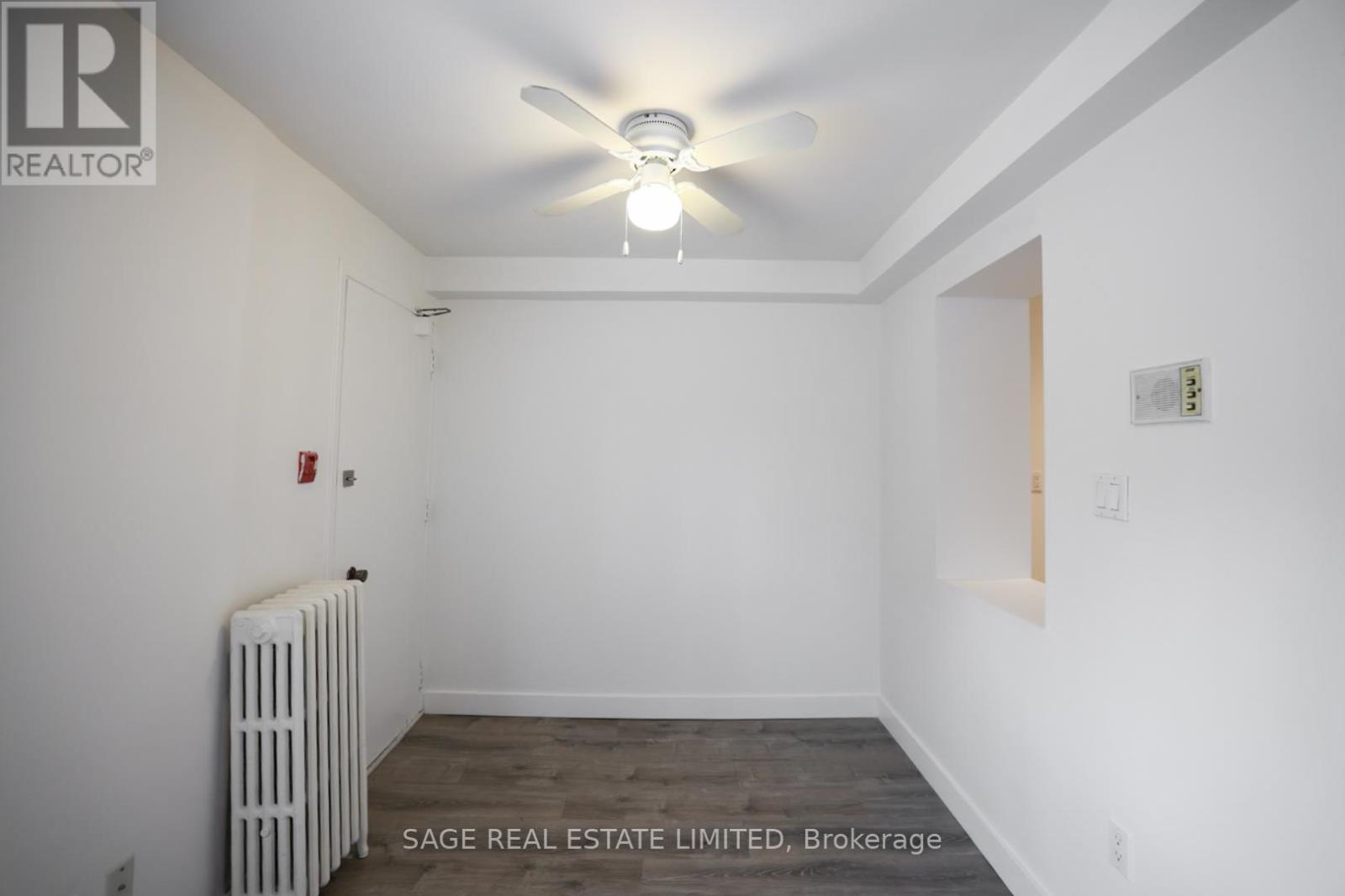 2 - 8 Brookmount Road, Toronto, Ontario  M4L 3N1 - Photo 6 - E13116644