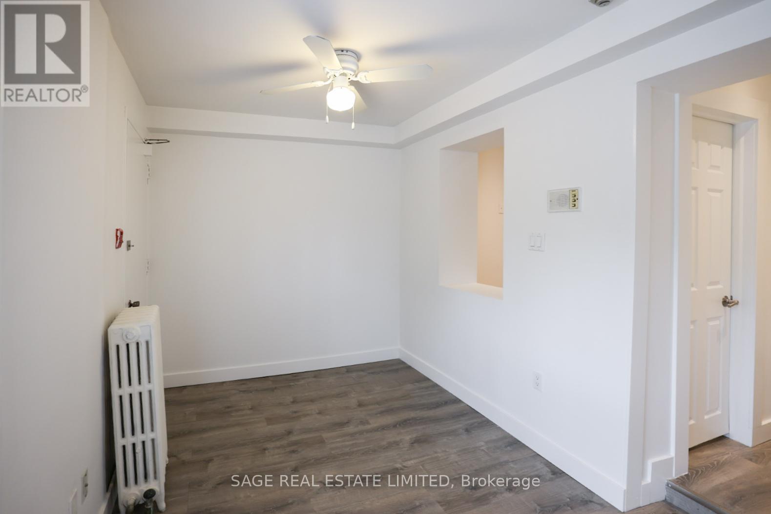 2 - 8 Brookmount Road, Toronto, Ontario  M4L 3N1 - Photo 7 - E13116644